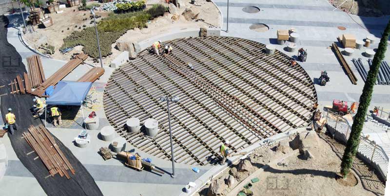 Workers constructing wodden platform
