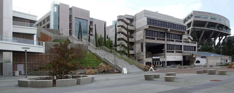 Wide view of New I400, Science Building under construction,I300 and LRC