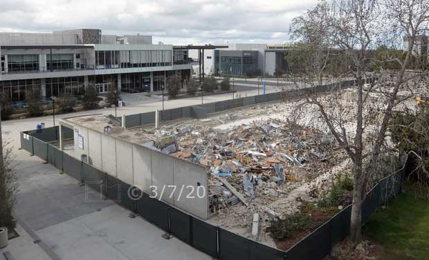 I100 building wreckage, elevated viewl